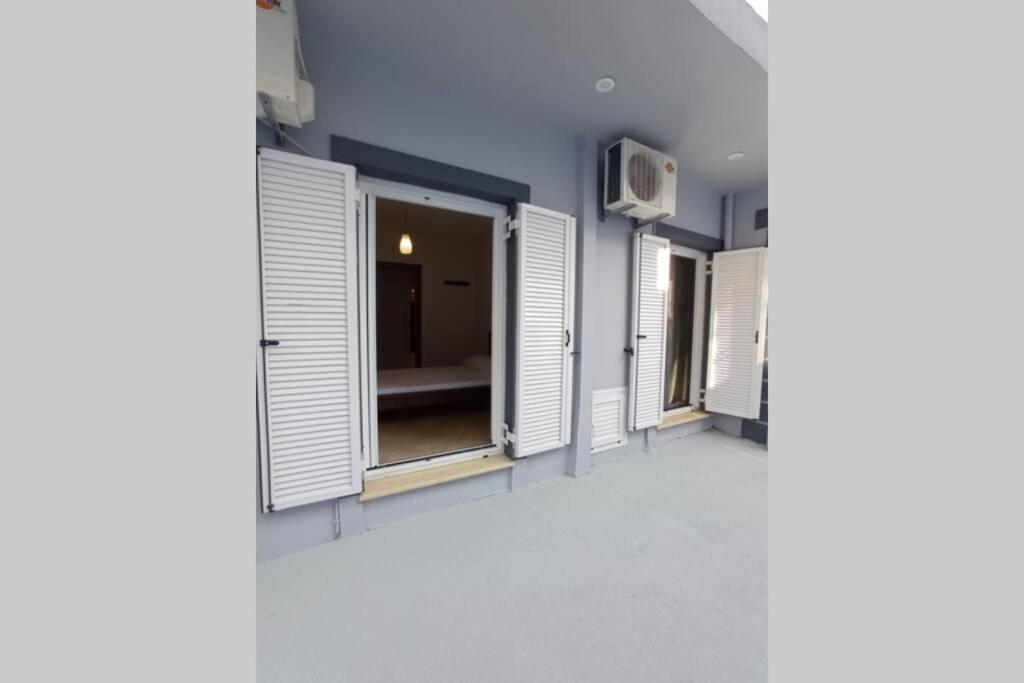 Melina Apartment Порос Экстерьер фото