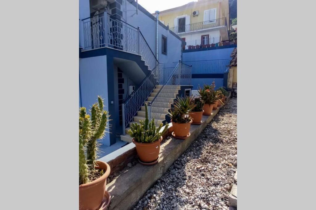 Melina Apartment Порос Экстерьер фото