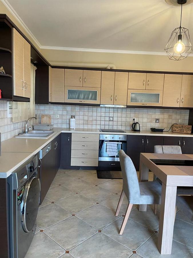 Melina Apartment Порос Экстерьер фото
