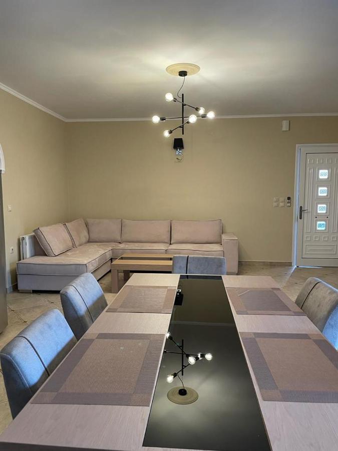 Melina Apartment Порос Экстерьер фото
